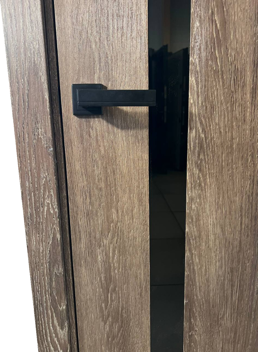 M7, Корица, Лакобель черный