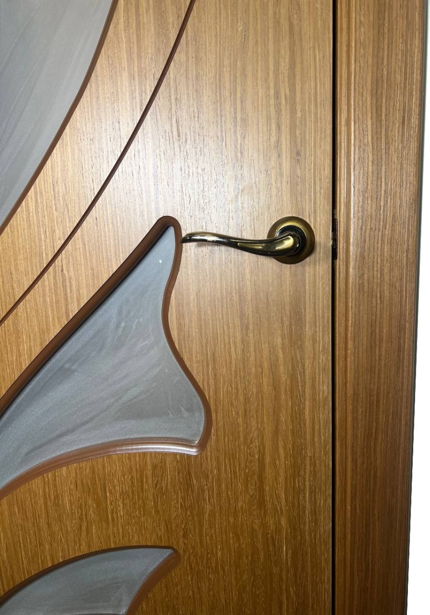 Ника, Орех, Белое матовое