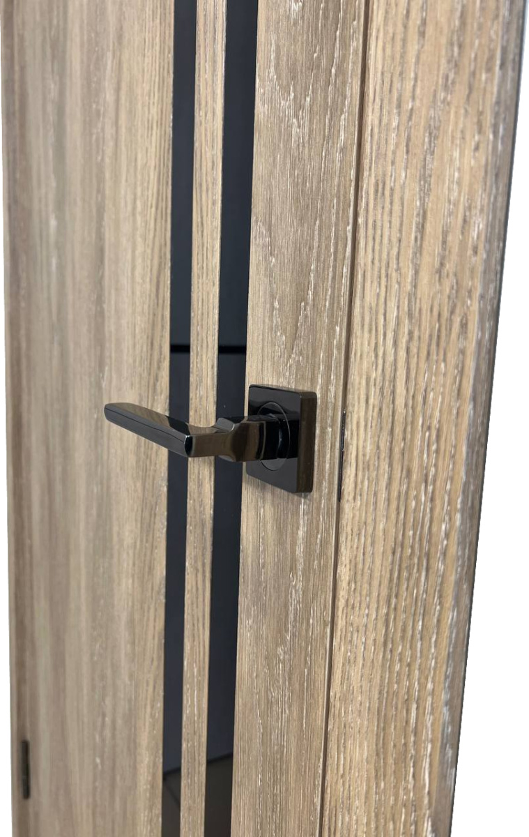 M72, Дуб шале, Лакобель черный